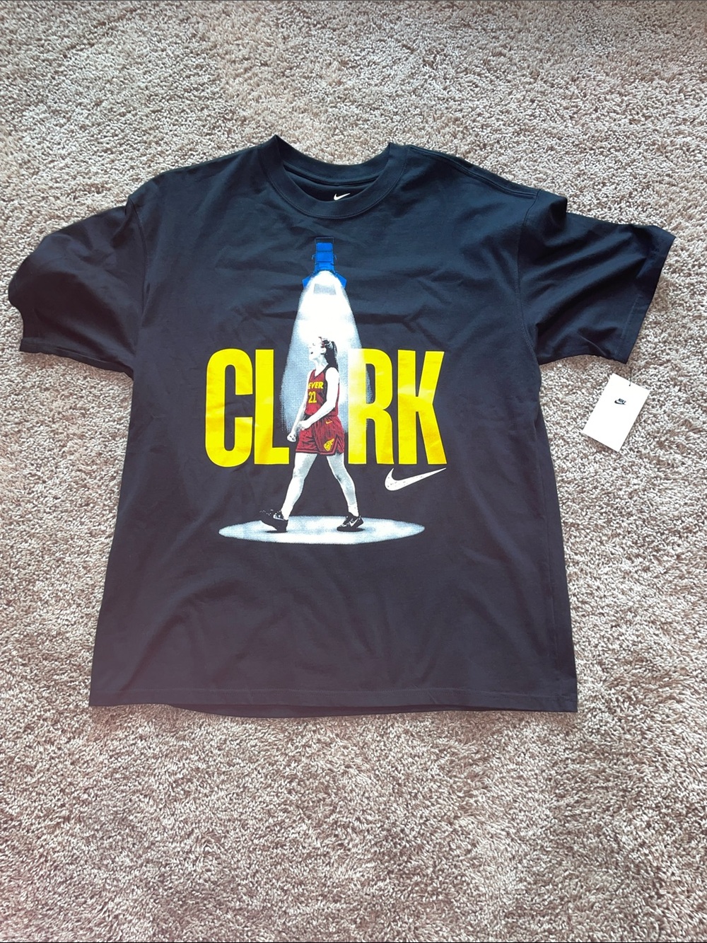 NWT Nike Black Caitlyn Clark graphic tee size large